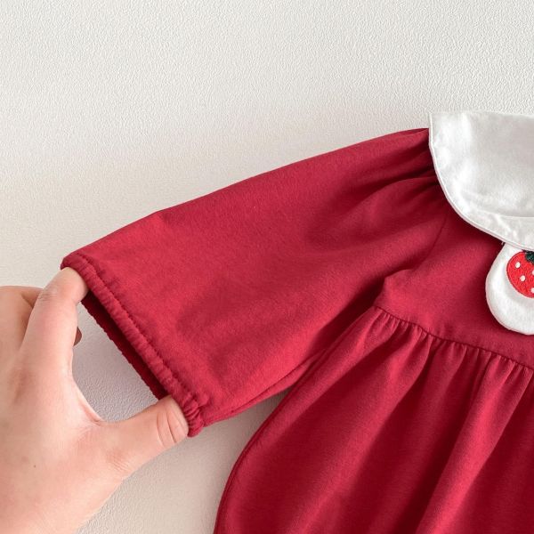 翻領草莓兔子刺繡包屁衣 