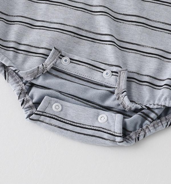 假兩件小熊吊帶條紋包屁衣 