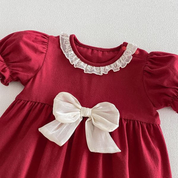 酒紅大蝴蝶結蕾絲領口連身裝 