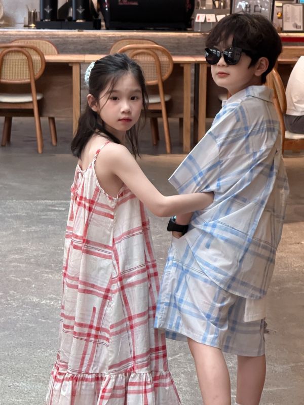 男女童漢堡大格紋連身裙/套裝 