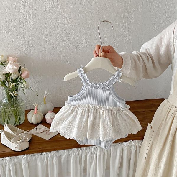 甜美螺紋蕾絲拼接包屁裙 