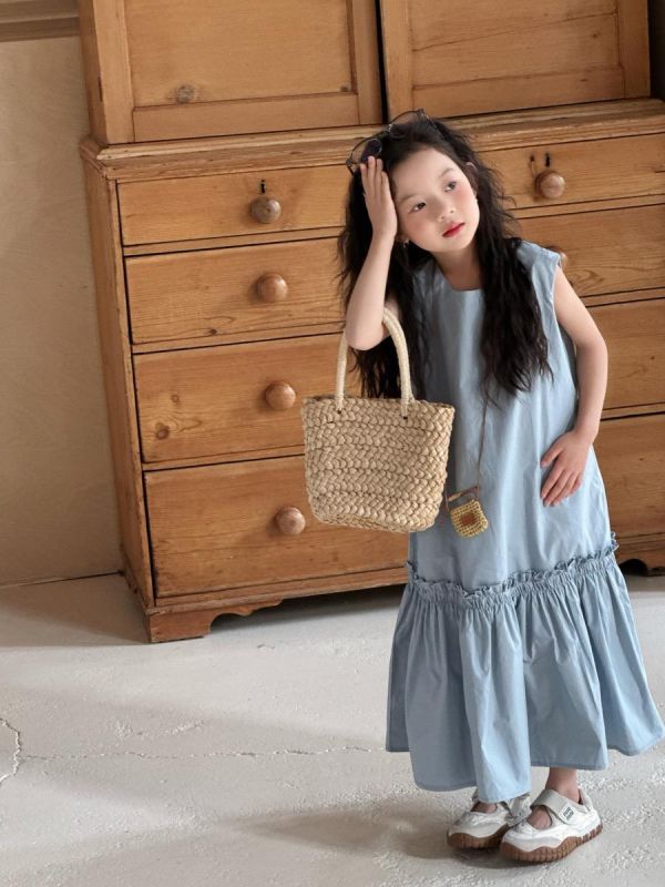 素色下擺抓皺拼接連身洋裝 