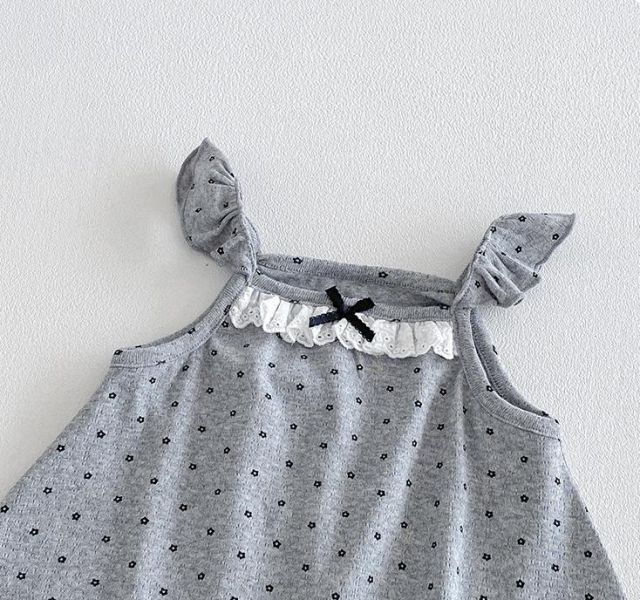 蕾絲蝴蝶結點點細肩包屁衣 