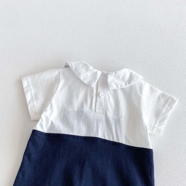 假兩件蝴蝶結翻領背帶連身裝 