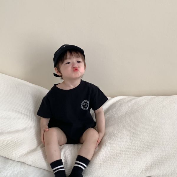 素色小熊極簡包屁衣 