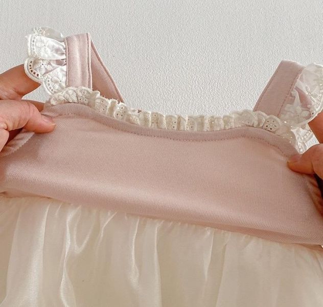 假兩件蕾絲拼接蝴蝶結澎澎連身裙 