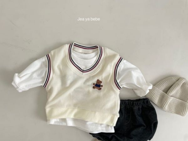 學院風小熊刺繡背心 