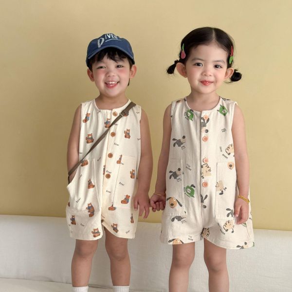 可愛卡通休閒開釦雙口袋連身裝 