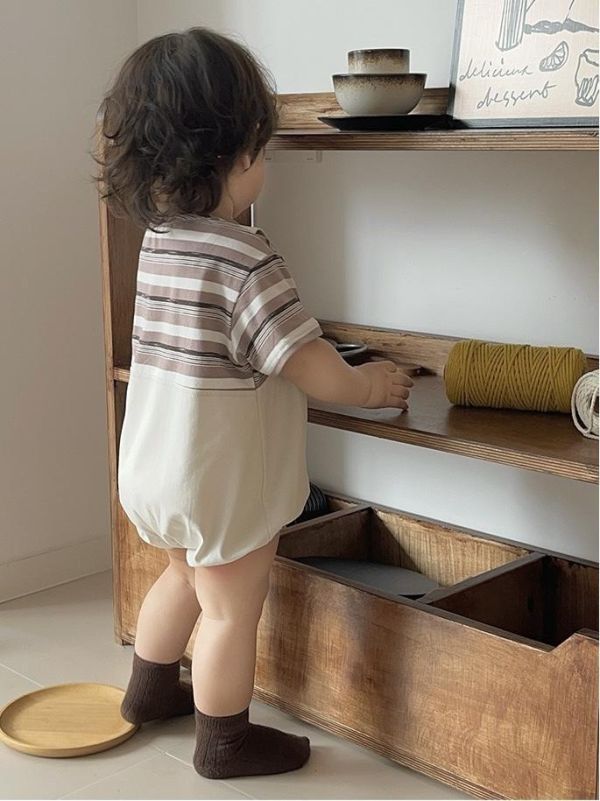 假兩件狗狗條紋吊帶包屁衣 