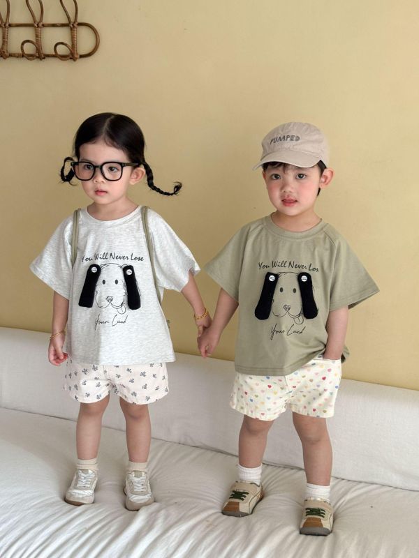 立體狗狗耳朵素色T恤上衣 