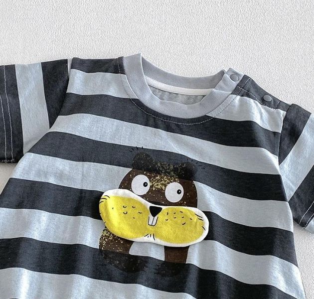 可愛松鼠印花條紋包屁衣 