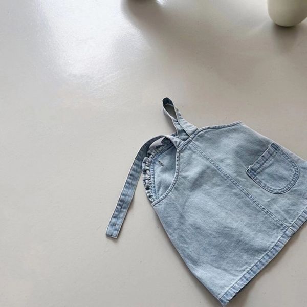 薄款花邊牛仔吊帶裙/碎花上衣 