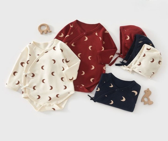 新生兒月亮棉質側開包屁衣(含帽) 