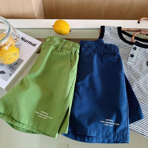 簡約字母素色休閒五分短褲 