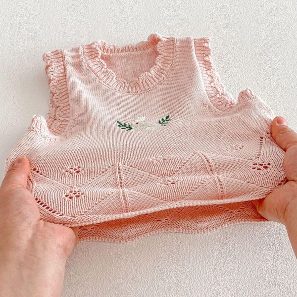 早春兔子/小熊刺繡花邊背心 