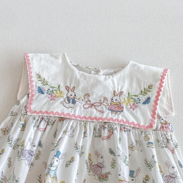 大方領兔子碎花田園包屁衣 