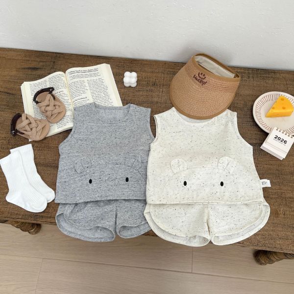 素色河馬造型背心式套裝 