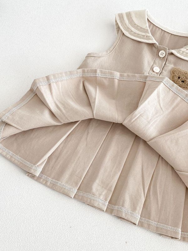 學院風小熊背心式百褶連身裙 