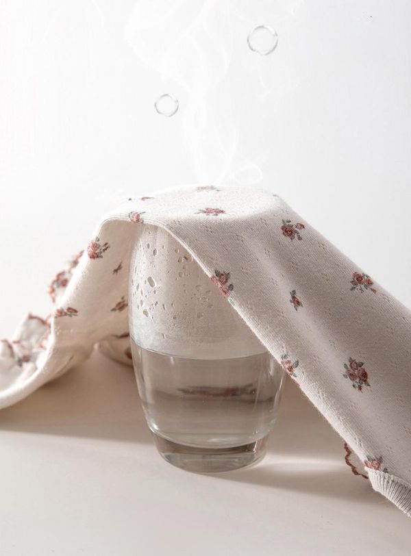 碎花彈力微孔花領飛袖連身裝 