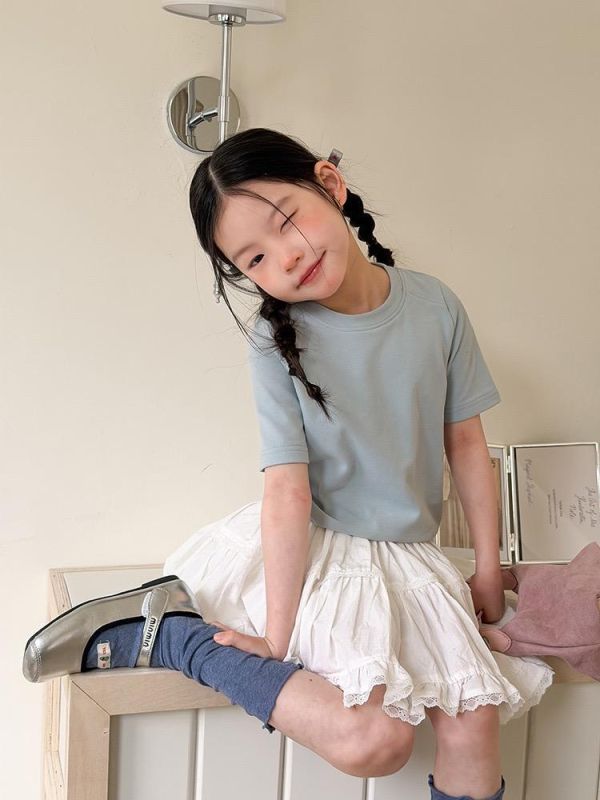 素色彈力後背小字母基礎T恤上衣 