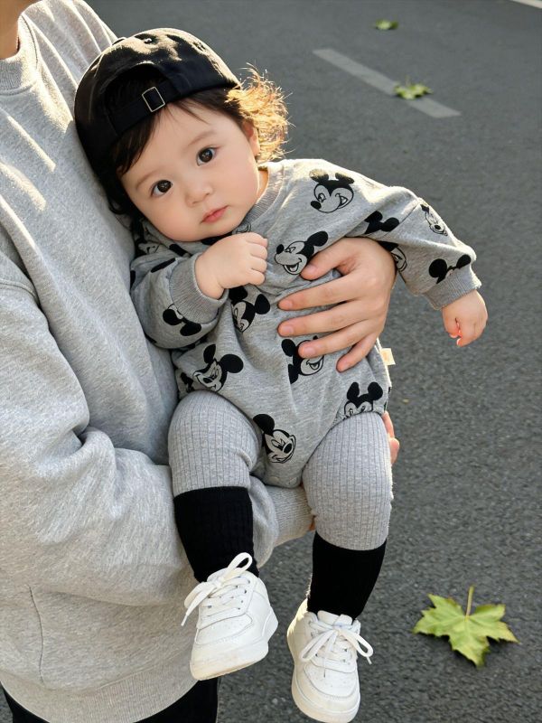 滿版米奇寬鬆包屁衣/素色螺紋打底褲 