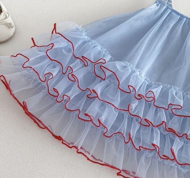 氣質甜美背帶網紗蛋糕連身裙 