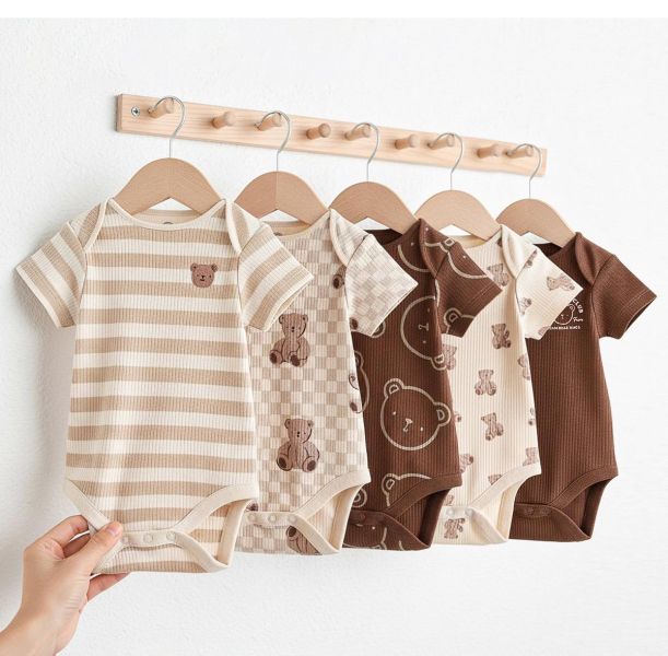 信封領螺紋小熊彈力包屁衣 