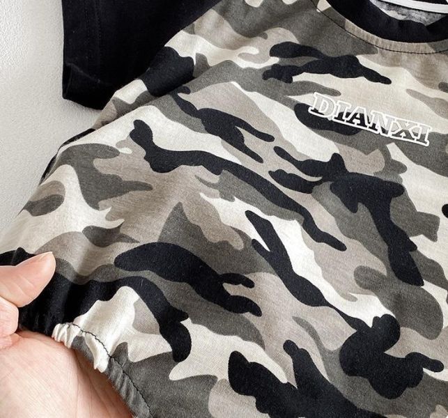 個性迷彩拼袖彈力包屁衣 