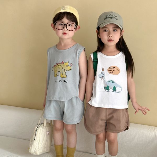 恐龍印花背心+素色寬鬆短褲套裝 