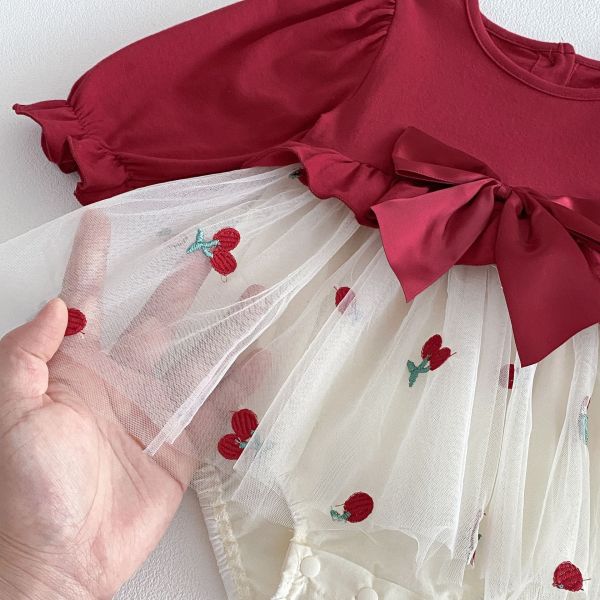 假兩件大蝴蝶結櫻桃包屁裙 