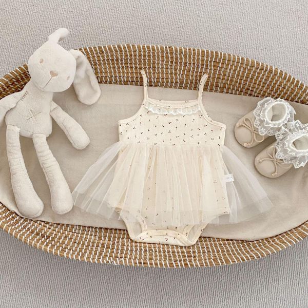 碎花蕾絲領細肩網紗包屁裙 