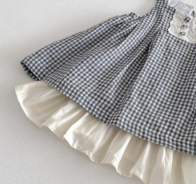 假兩件格紋蕾絲拼接背心式洋裝 