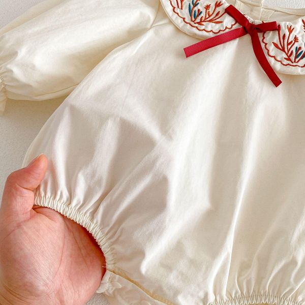 復古國風刺繡翻領蝴蝶結包屁衣 