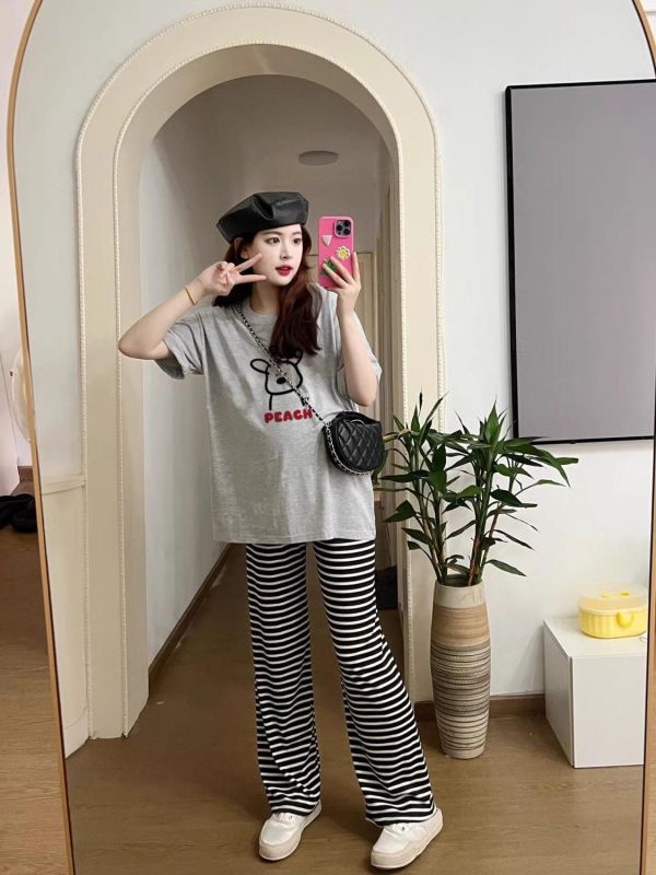 兩件式休閒狗狗上衣+鬆緊條紋長褲 