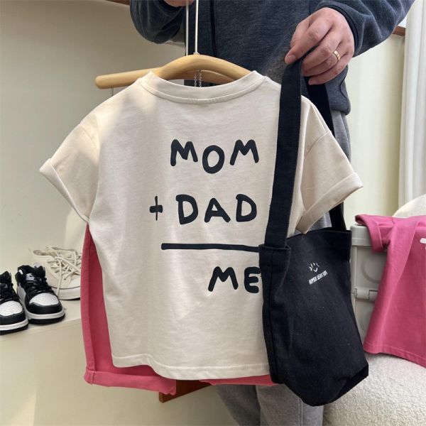 Mom+Dad=me 休閒T恤 