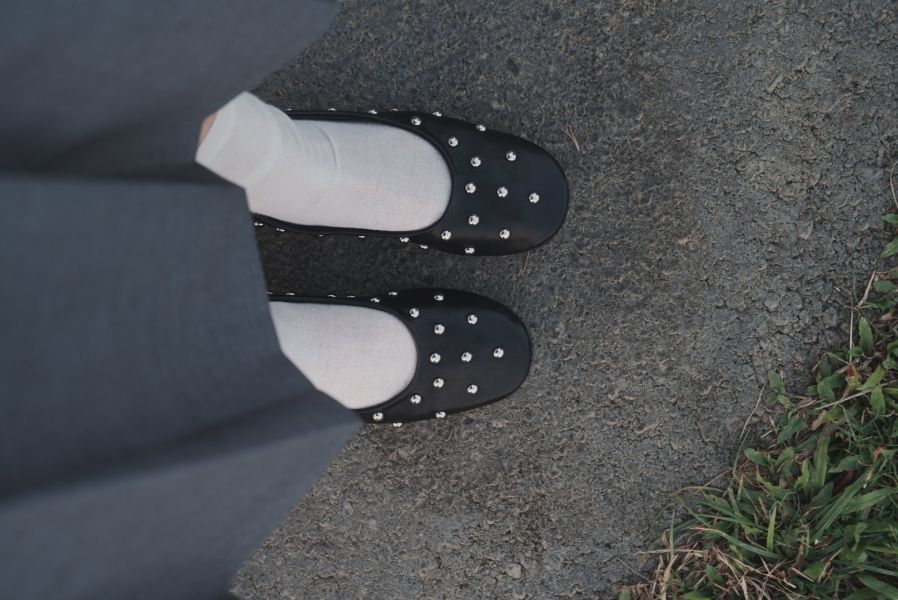 珠珠皮革娃娃鞋 