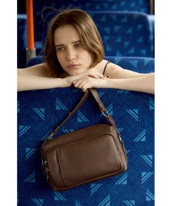 2way多夾層扣環方包 