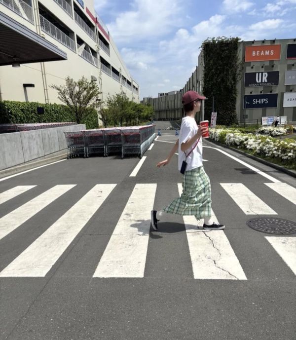 泡泡紗格紋裙 