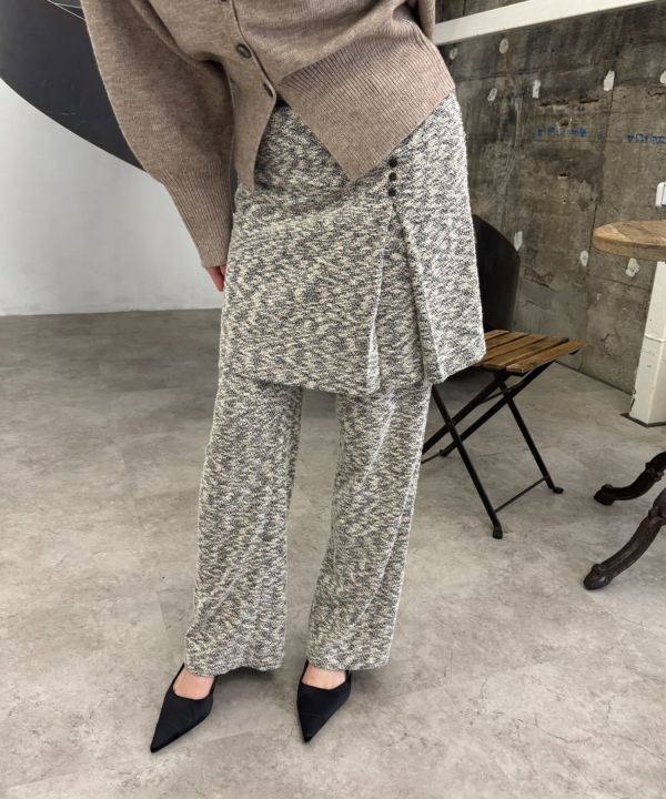 提花多釦及膝裙 