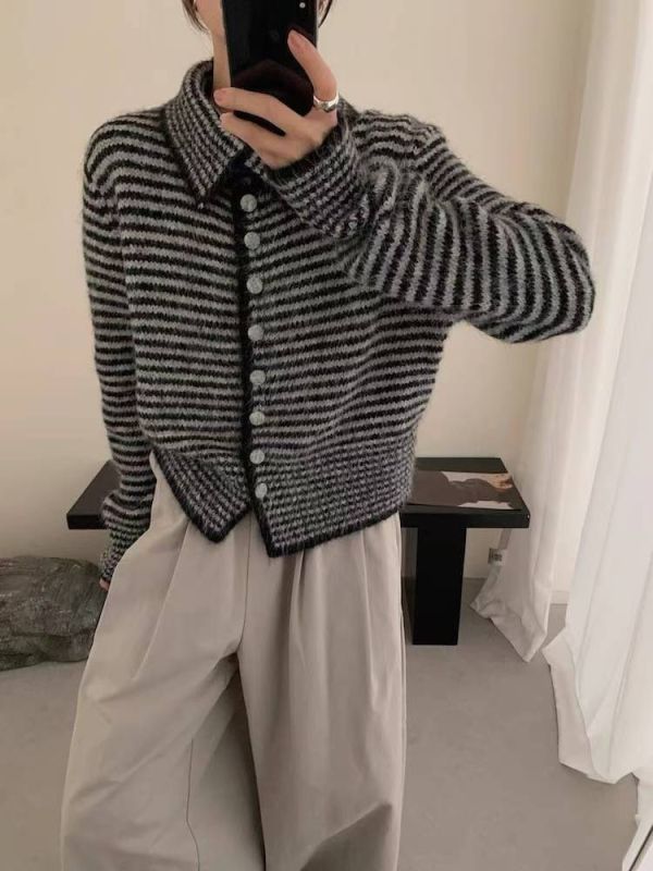 條紋Q彈針織外套 