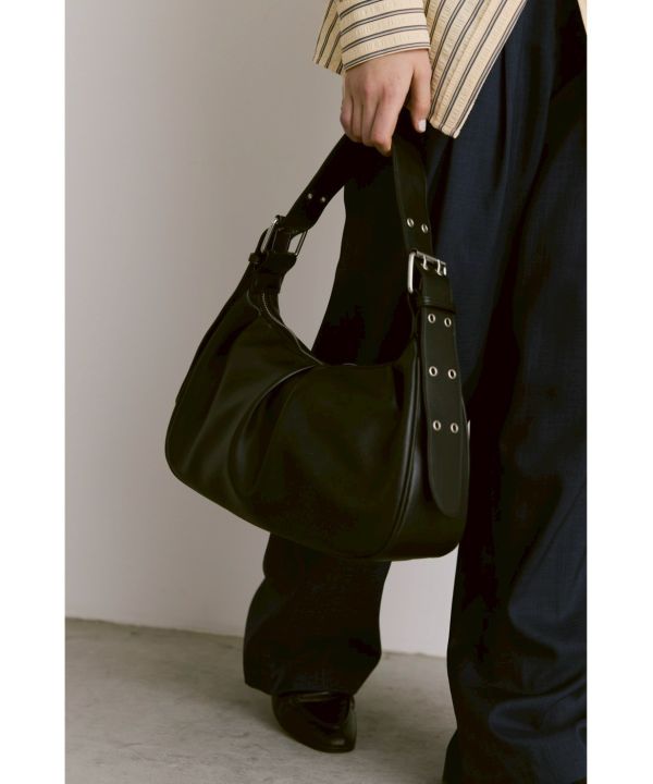 多孔背帶單肩包 