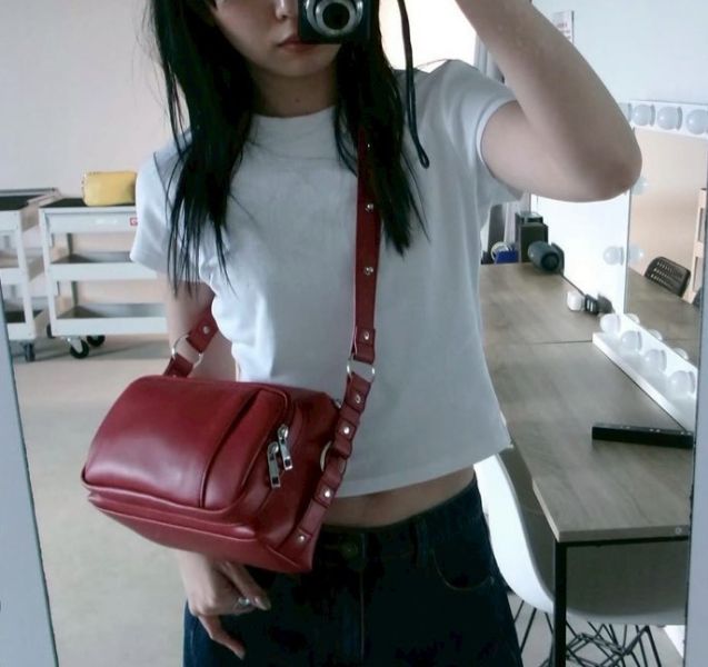 2way多夾層扣環方包 