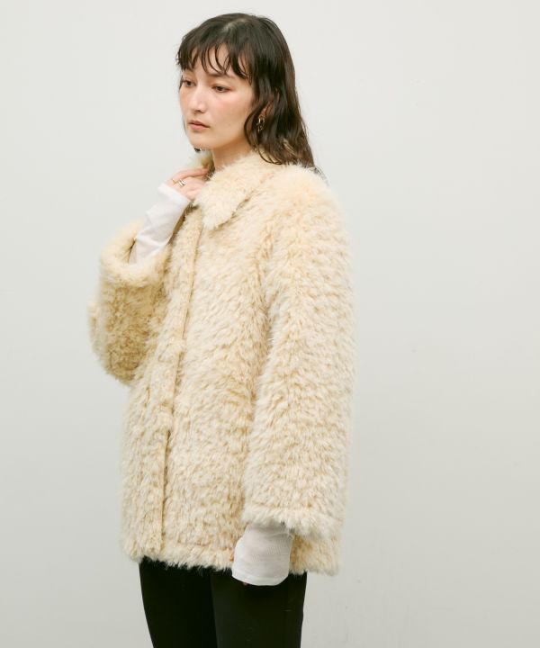 浮誇毛毛外套 