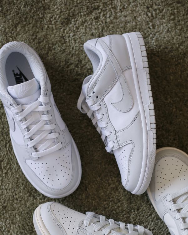 NIKE DUNK LOW 灰白 