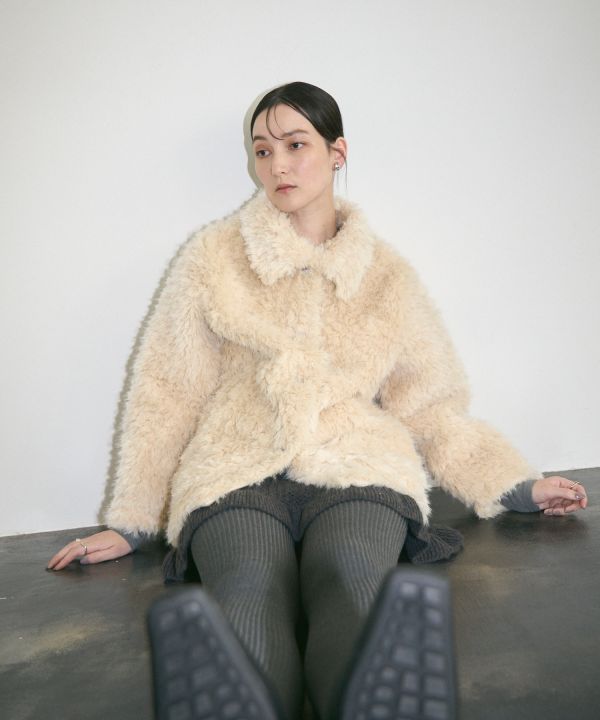 浮誇毛毛外套 