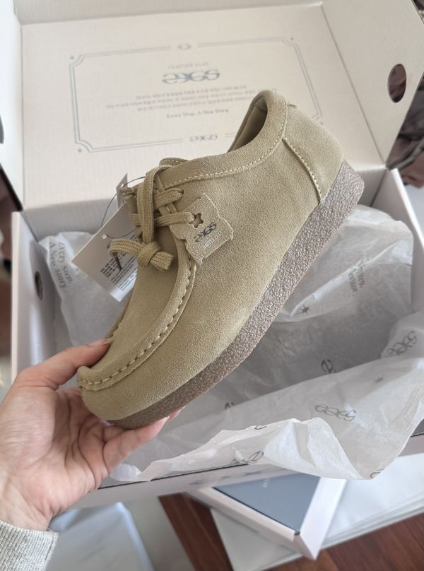 23.65 NUTTY 麂皮袋鼠鞋 