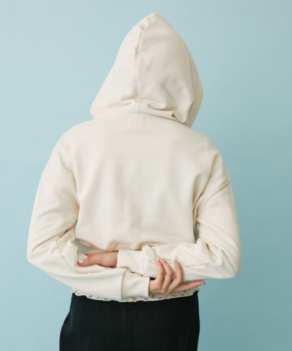 短版合身設計帽T 