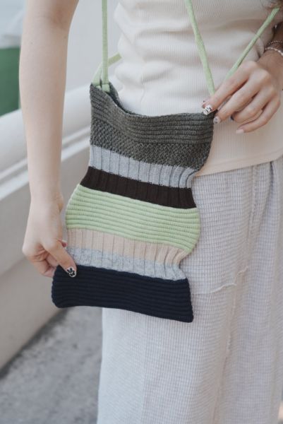 波浪針織小布包 