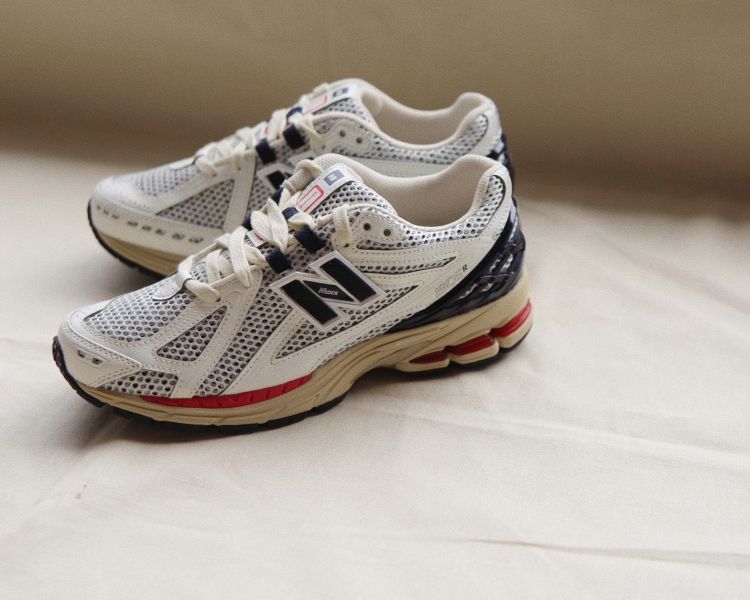 NEW BALANCE M1906RR/RQ 