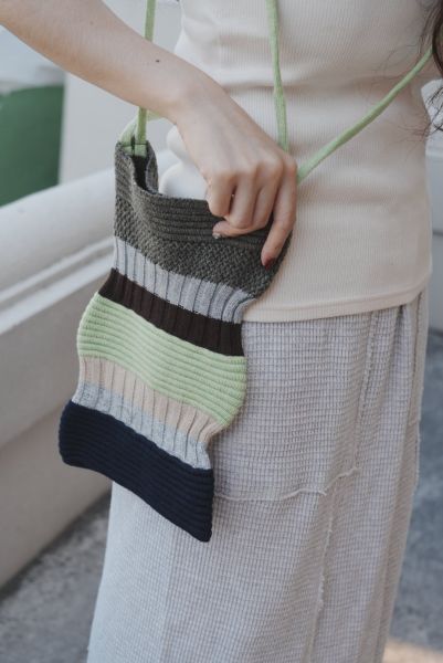 波浪針織小布包 